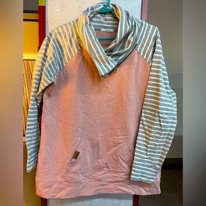 L Maurices warm sweatshirt
